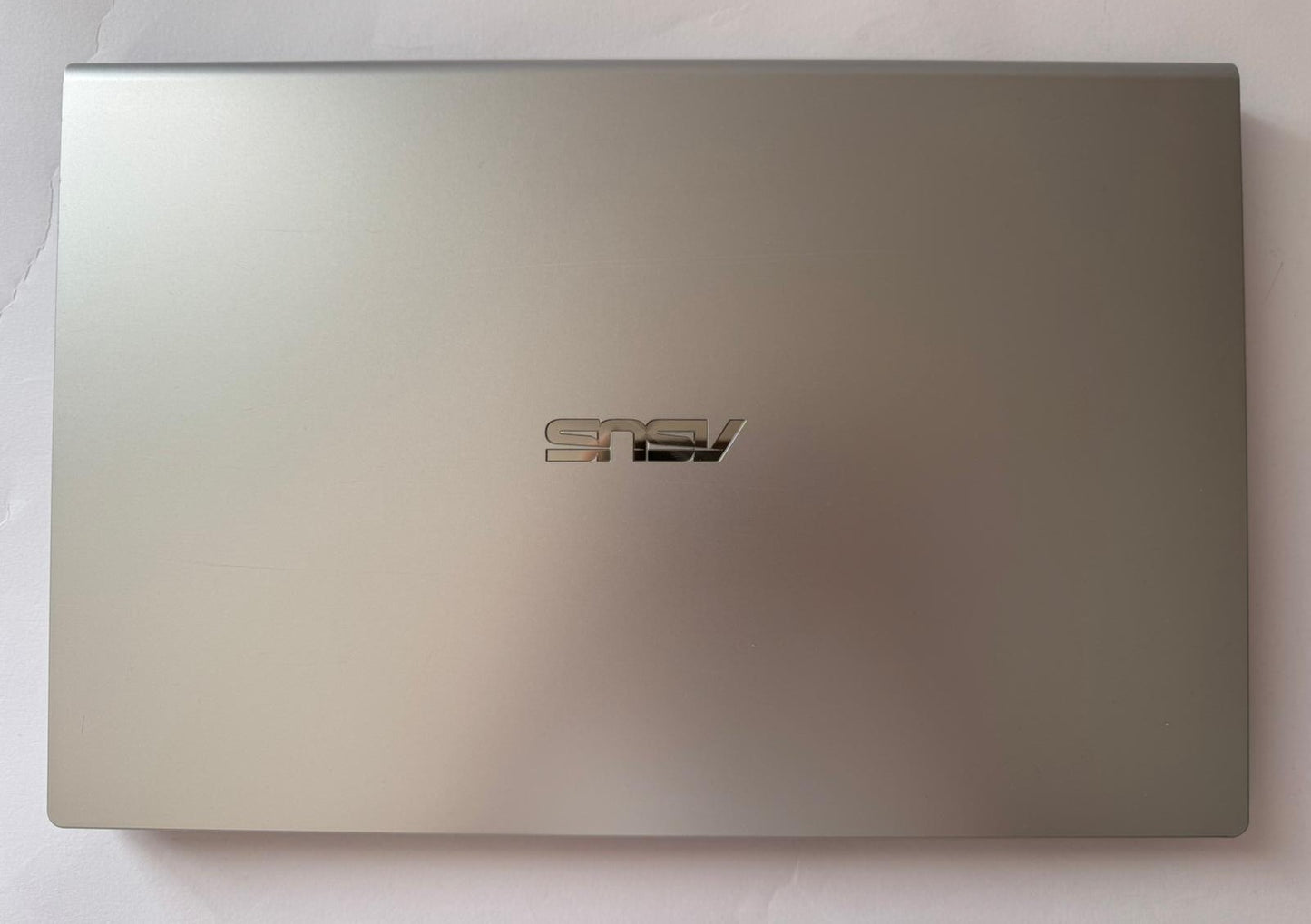 Notebook Asus Vivobook 15.6" | i5 8th | 8GB | SSD 256GB | Nvidia MX110 | W11 - Grado A