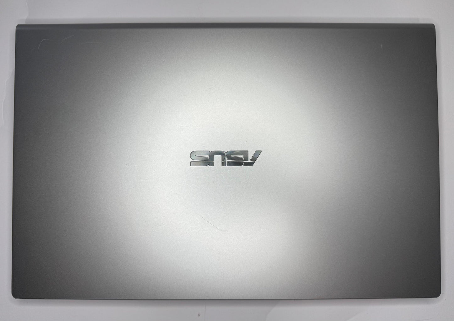 Notebook Asus Vivobook 15.6" | i7 10th | 8GB | SSD 512GB | Nvidia MX110 | W11 - Grado A